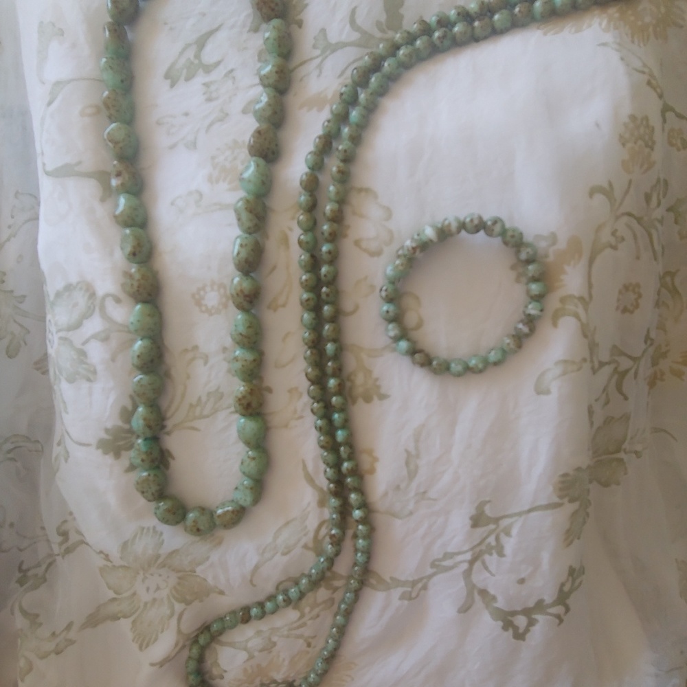 Gorgeous 3 piece turquoise set!